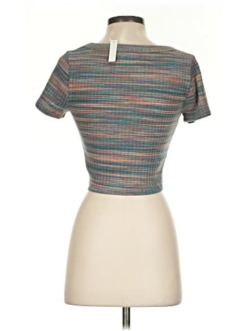 Madewell Ribbed V-Neck Crop Tee in Space-Dye (view 2)