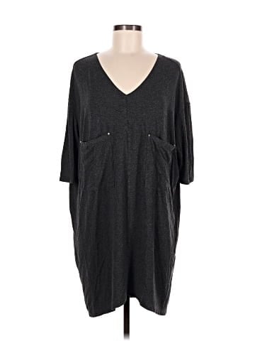 Hunter Bell Casual Dress (view 1)