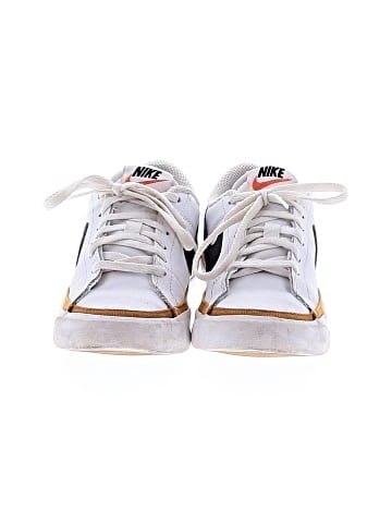Nike Sneakers (view 2)