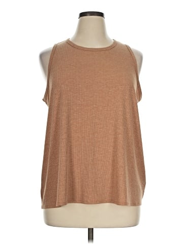 LUXE Sleeveless T-Shirt (view 1)