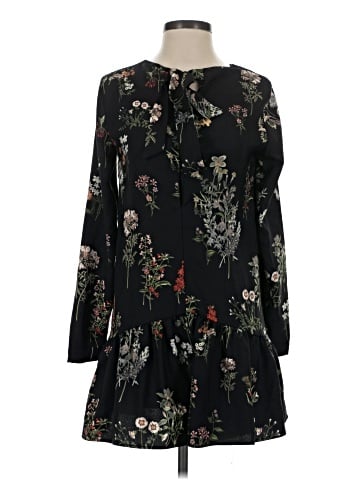 Trafaluc by Zara Casual Dress (view 1)