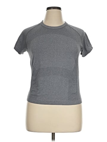 Active by Old Navy Active T-Shirt (view 1)