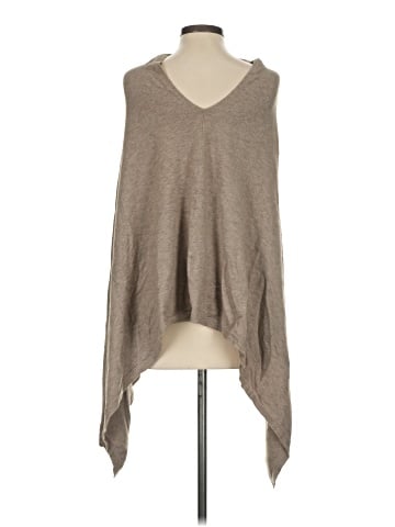 Dani Poncho (view 2)