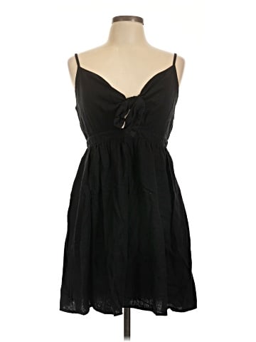 Old Navy Casual Dress (view 1)