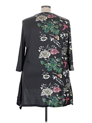 Lily by Firmiana 3/4 Sleeve Blouse (view 2)