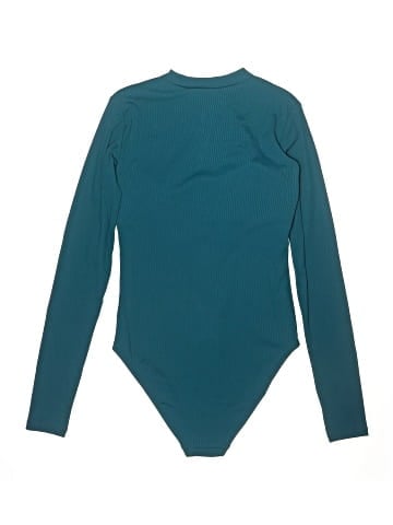 Mott50 Wetsuit (view 2)