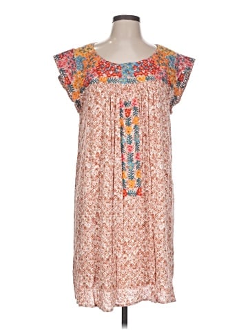 Savanna Jane Casual Dress (view 1)