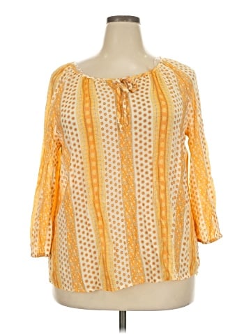 Como Vintage 3/4 Sleeve Blouse (view 1)