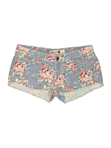 1st Kiss Shorts (view 1)