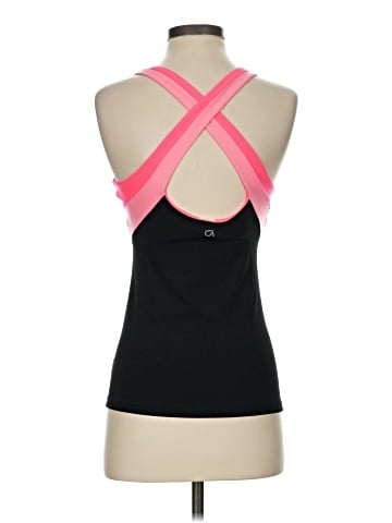 Gap Outlet Active Tank (view 2)