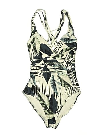La Blanca One Piece Swimsuit (view 1)