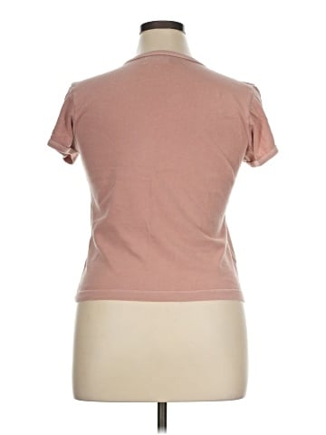 Rivet & Thread Short Sleeve T-Shirt (view 2)
