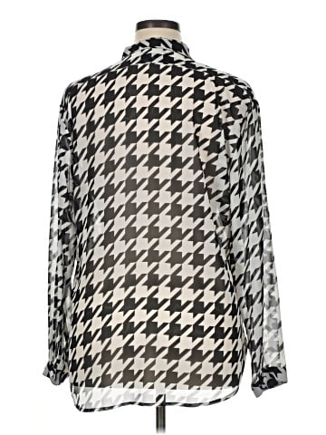 Karen Kane 3/4 Sleeve Blouse (view 2)