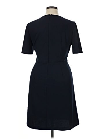Donna Morgan Casual Dress (view 2)