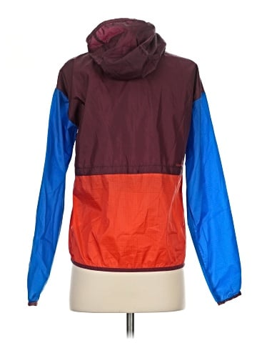Cotopaxi Windbreaker (view 2)