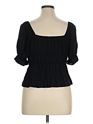 Melrose and Market 3/4 Sleeve Blouse (view 2)