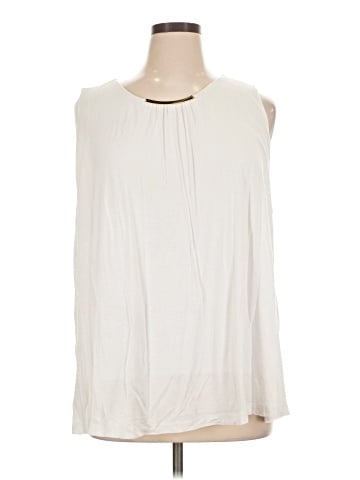 Jaclyn Smith Sleeveless T-Shirt (view 1)