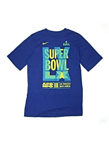 Nike Short Sleeve Top (view 1)