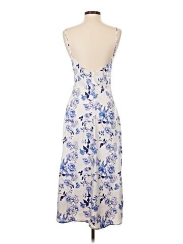 Urban Outfitters Casual Dress (view 2)