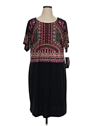 Signature by Robbie Bee Casual Dress (view 1)