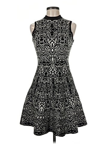 Xhilaration Cocktail Dress (view 1)