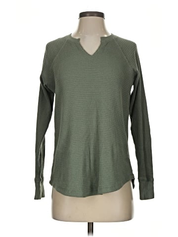 American Eagle Outfitters Pullover Sweater (view 1)