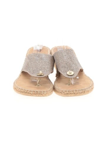 White Mountain Wedges (view 2)