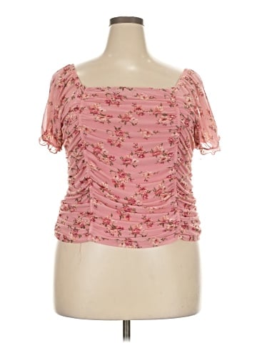 Almost Famous Short Sleeve Top (view 1)