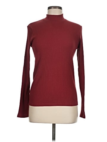 Uniqlo Turtleneck Sweater (view 1)