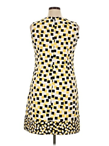 Ronni Nicole Cocktail Dress (view 2)
