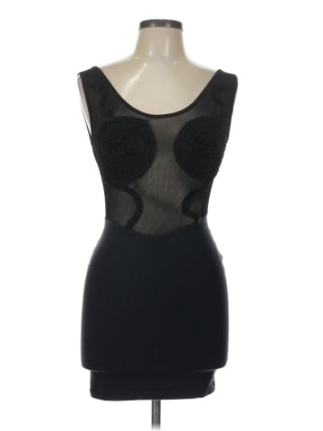 Mossimo Tank Top (view 1)