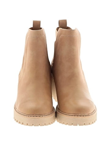 DV by Dolce Vita Ankle Boots (view 2)