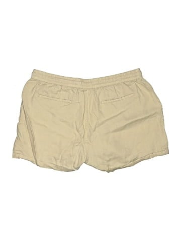 Quince Khaki Shorts (view 2)