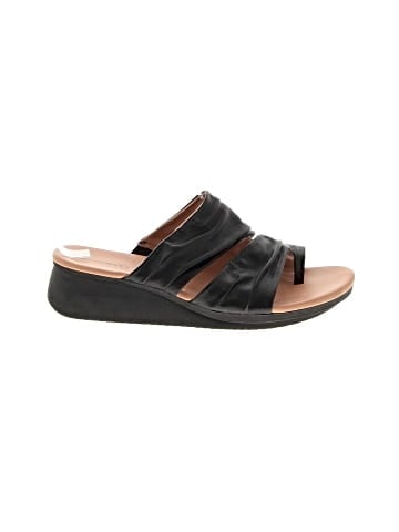 Baretraps Wedges (view 1)
