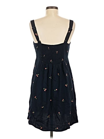 Old Navy Casual Dress (view 2)