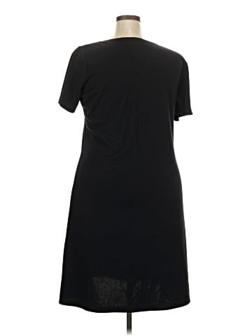 Vicki Wayne Casual Dress (view 2)