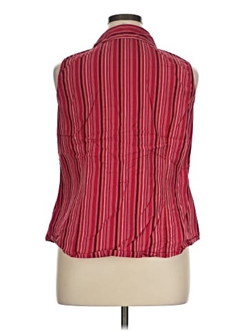 St. John's Bay Sleeveless Button-Down Shirt (view 2)