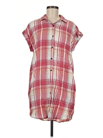 True Craft Short Sleeve Button-Down Shirt (view 1)
