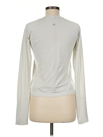 Lululemon Athletica Long Sleeve T-Shirt (view 2)