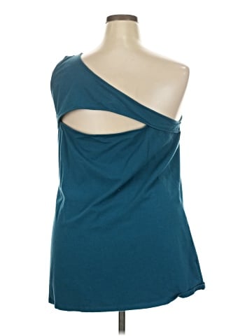 Torrid Tank Top (view 2)