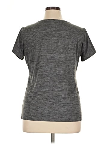 Amazon Essentials Active T-Shirt (view 2)