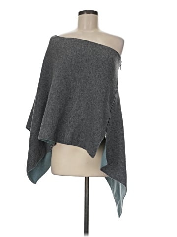 Nardi & Tagliaferri Poncho (view 1)