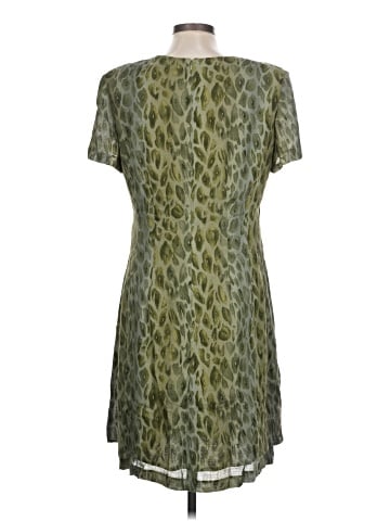 Liz Claiborne Casual Dress (view 2)