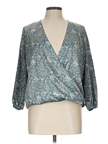 JoFlower 3/4 Sleeve Blouse (view 1)