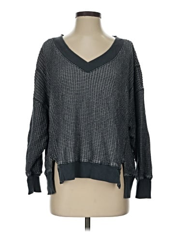 American Eagle Outfitters Pullover Sweater (view 1)