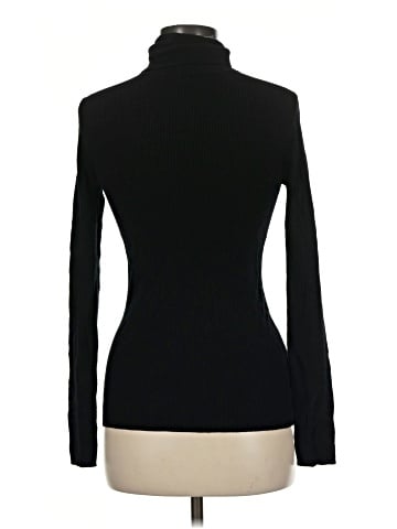 Uniqlo Long Sleeve Turtleneck (view 2)