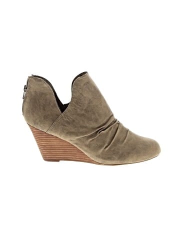 REPORT Wedges (view 1)