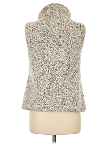 Dylan Faux Fur Vest (view 2)