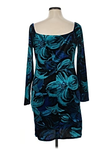 Venus Cocktail Dress (view 2)
