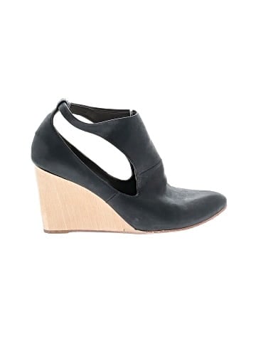 Coclico Wedges (view 1)